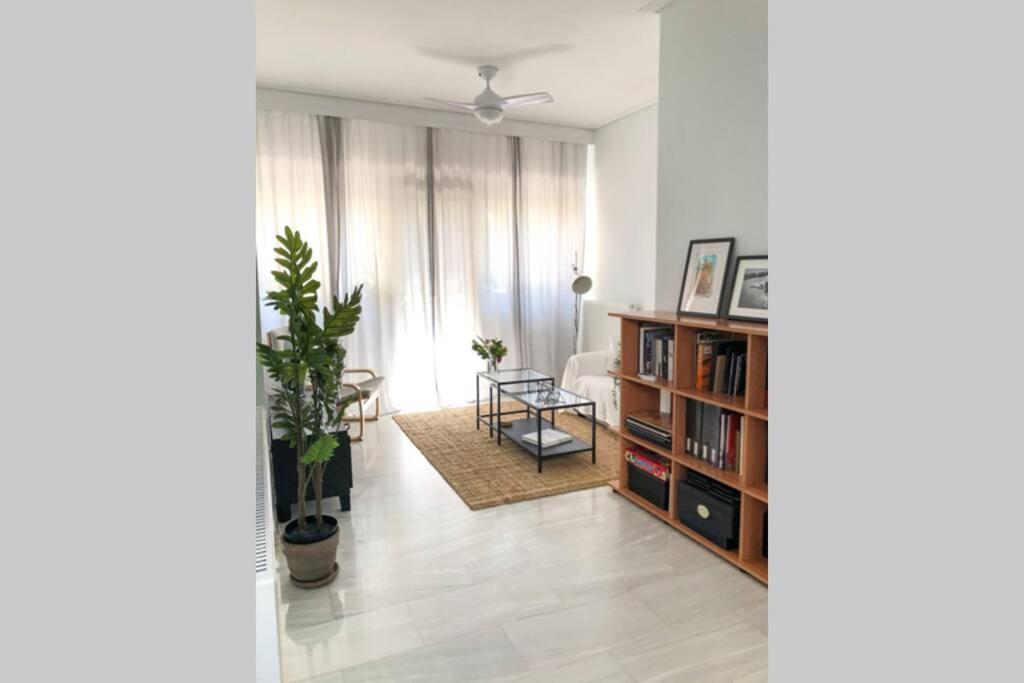 Your Cozy Downtown Home - Apartment Larissa Exterior photo
